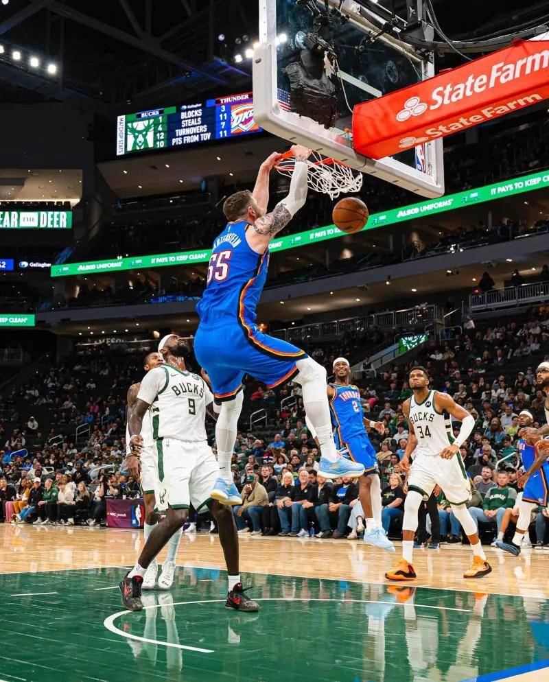 欧宝电竞 -包含密尔沃基雄鹿迎意甲关键赛；冲刺阶段远射贴柱；引发热议；数据趋势出现新变化的词条