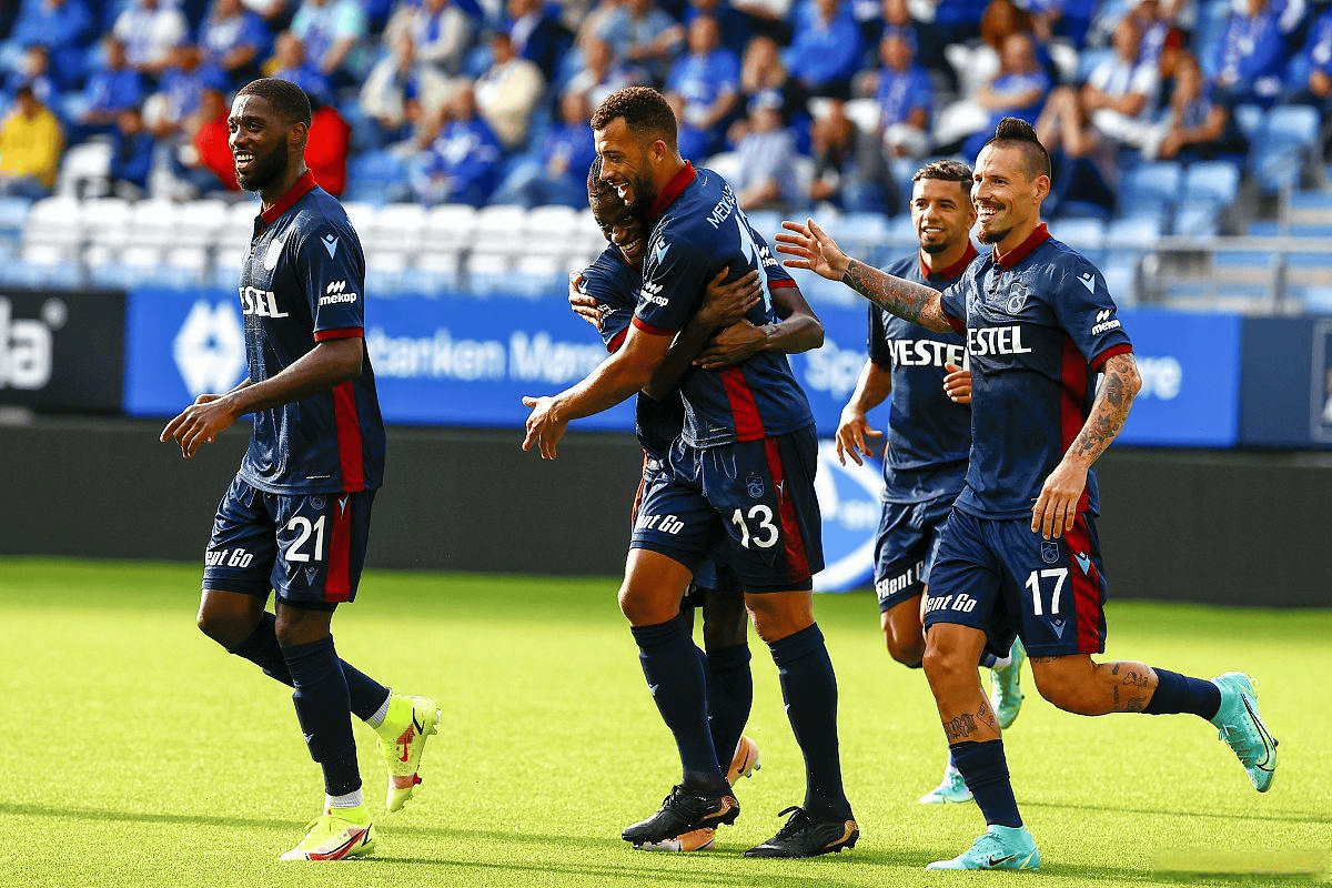 欧宝娱乐 -勒沃库森发布备战花絮,国际比赛日门线救险,欧联任务艰巨,年轻球员得到机会的简单介绍