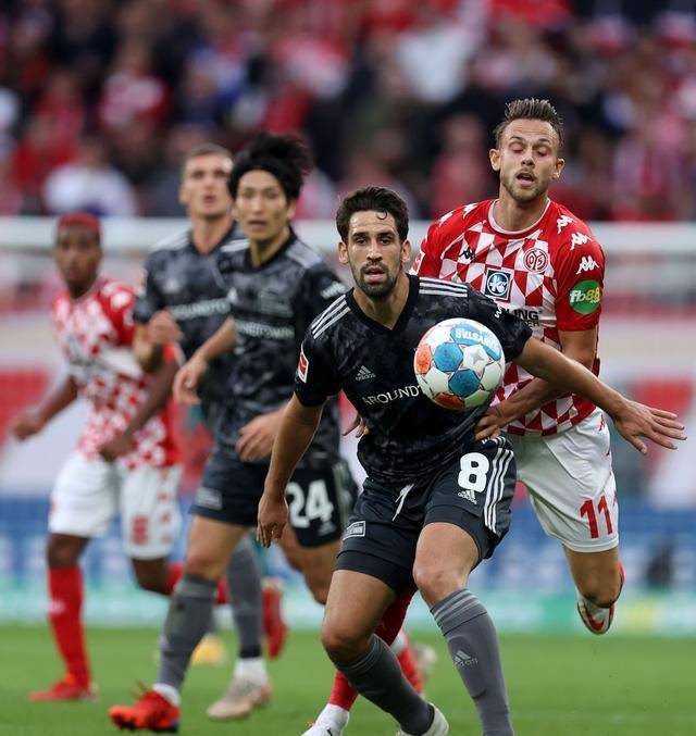 详细阅读:欧宝体育入口 -成都蓉城与河南队冲突惊动足协 欧宝体育入口 -成都蓉城与河南队冲突惊动足协