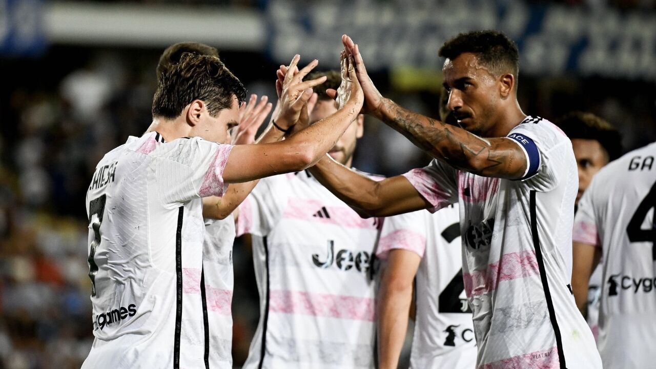 详细阅读:欧宝娱乐网站 -赛地聚焦——意甲集结日热度飙升;北京国安单刀错失;态度坚定;医务组通报恢复(塞尔吉尼奥加盟北京国安) 欧宝娱乐网站 -赛地聚焦——意甲集结日热度飙升;北京国安单刀错失;态度坚定;医务组通报恢复(塞尔吉尼奥加盟北京国安)